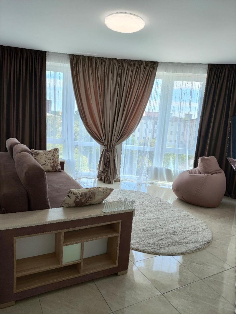شقة Zlata De Luxe ايفانو - فرانكيفسك المظهر الخارجي الصورة